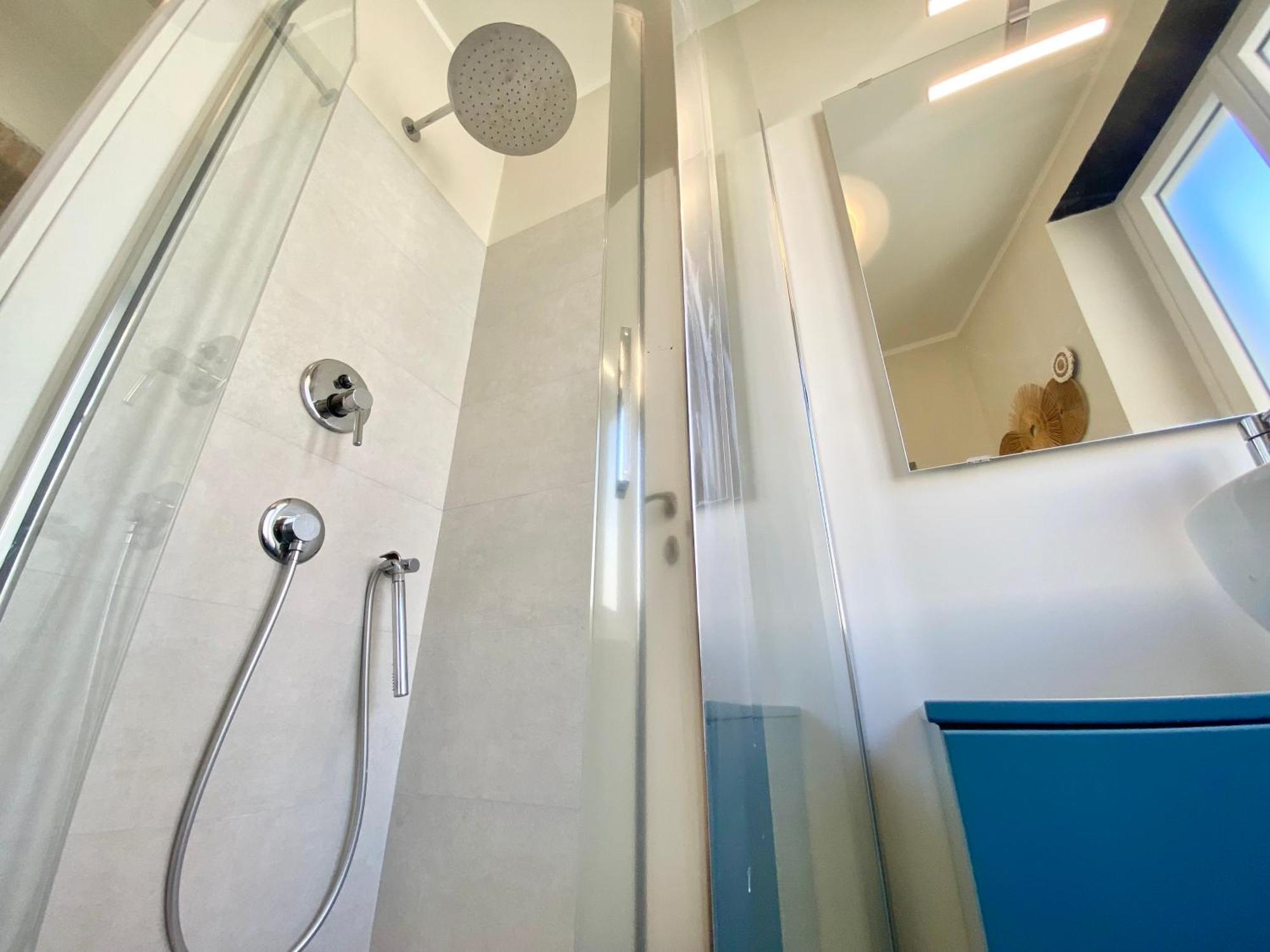 Casaviva - Modern Lively Trilo In Genova Nervi Apartment Exterior photo